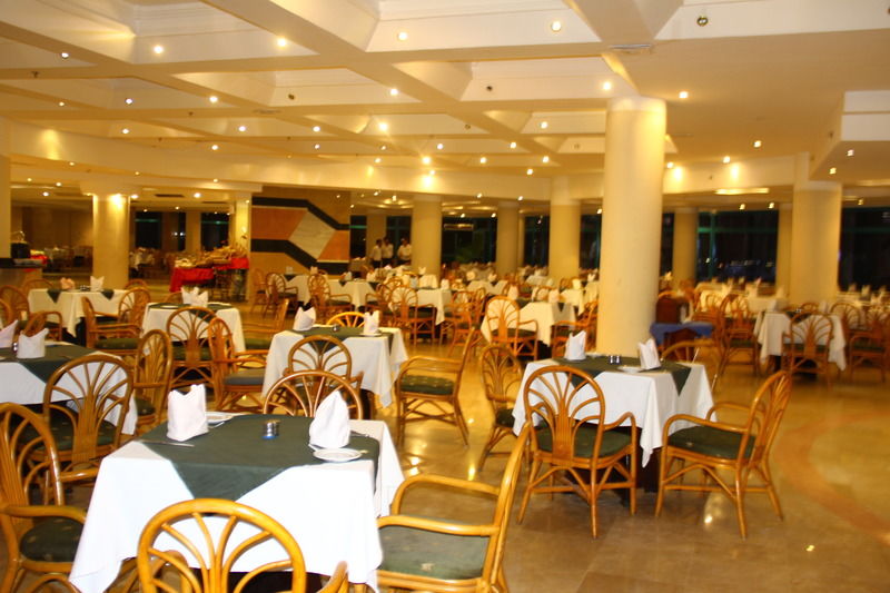 Complex Hotelux Marina