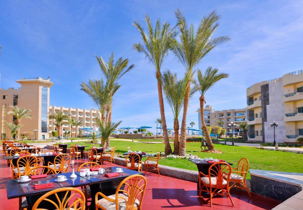 Complex Hotelux Marina 4*